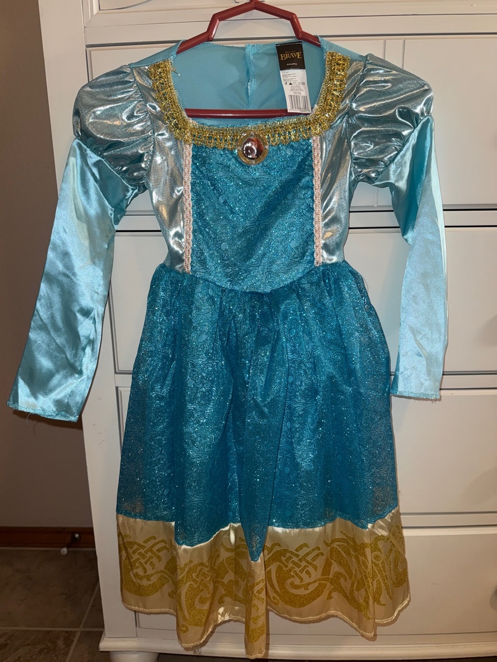 Disney Princess Merida deluxe costume dress
inspired by the movie Brave Sz 4-6X